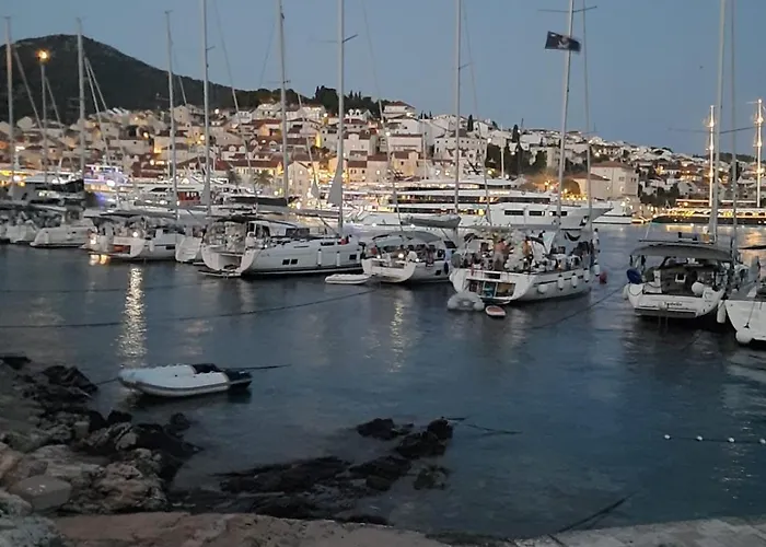 Bella Vista Hvar וילה *