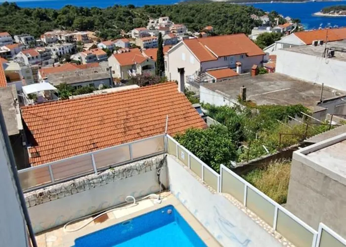Bella Vista Hvar * חוואר